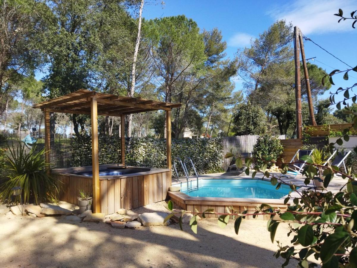 Maison 5 Personnes En Garrigue - Piscine-Spa Prive Langlade Eksteriør bilde